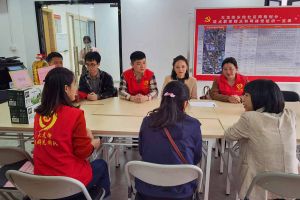 浓浓关爱暖人心，sports集团党支部慰问困难单亲家庭