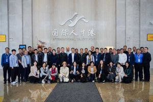 陕西省工业和信息化厅一行领导莅临sports集团考察参观